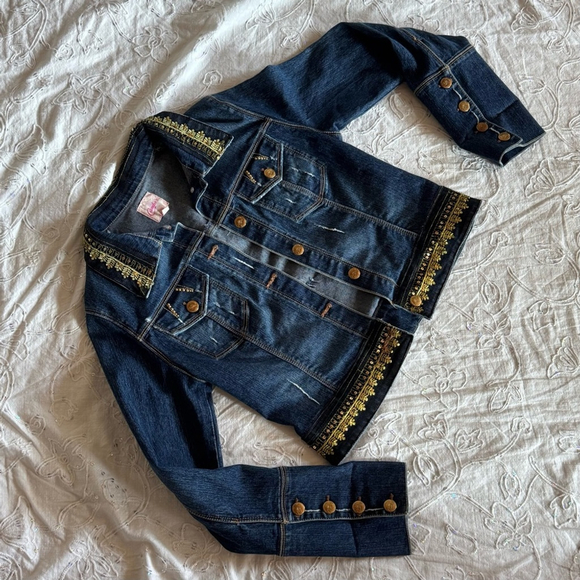 Candie’s Embellished Denim Jacket – Women’s Medium - Picture 1 of 4